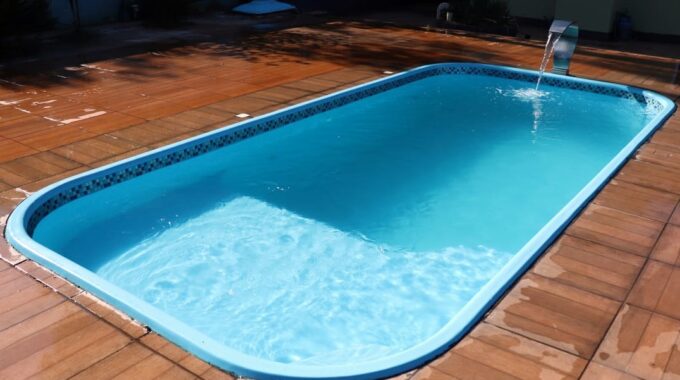 Piscina Com Praia